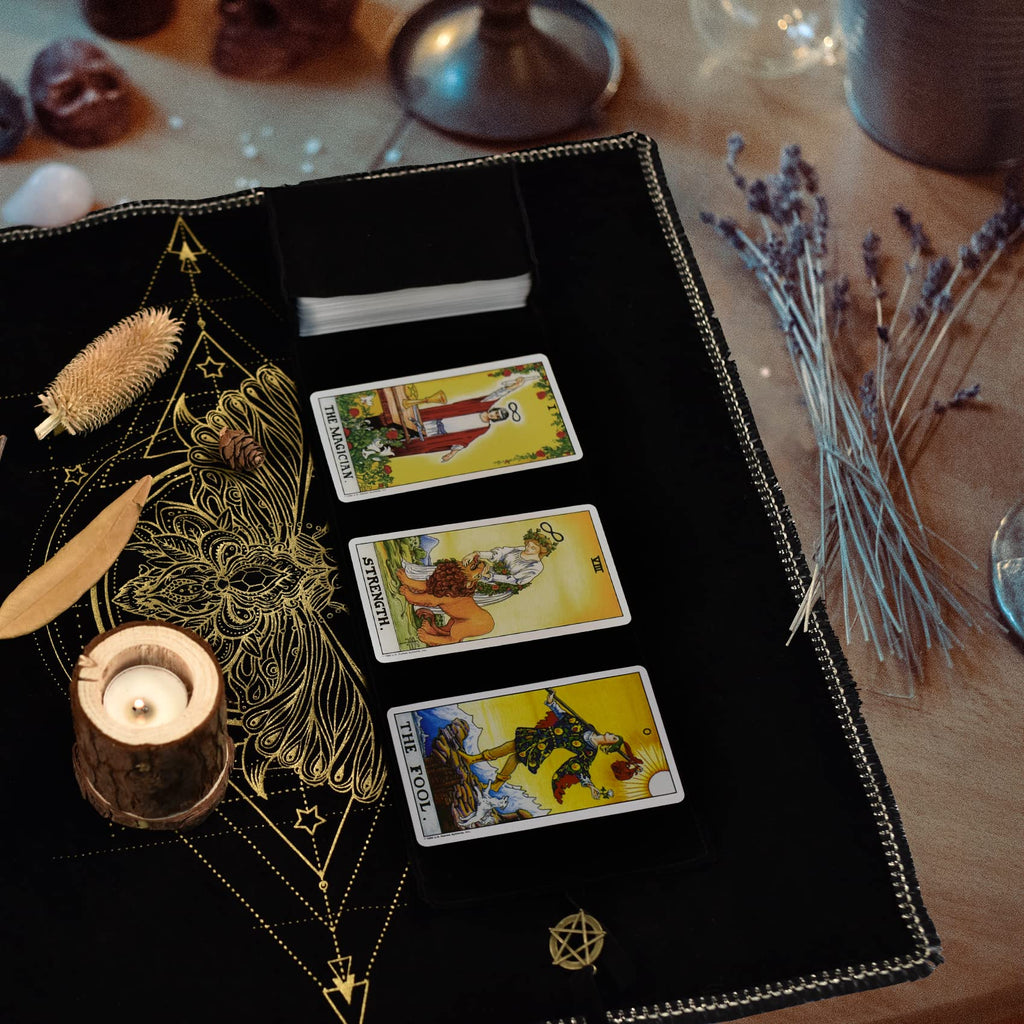 Knana 2Pcs Tarot Card Cloth - Velvet Altar Tarot Cloth with Holder Bag, Golden Bee Pattern - 19.68 x 19.68 inches - Black